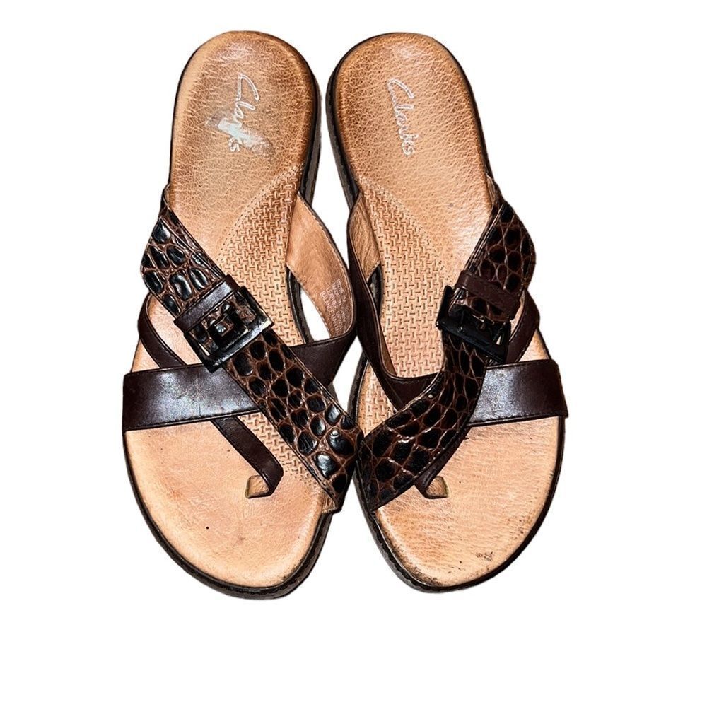 Clarks Brown Leather Thong Sandals Size 8 M - Picture 2 of 5